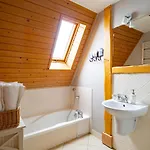 Osada - & Z Ogrodem Dla Rodzin, Odkryj-bialke Chalet *