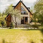 Osada - & Z Ogrodem Dla Rodzin, Odkryj-bialke Chalet